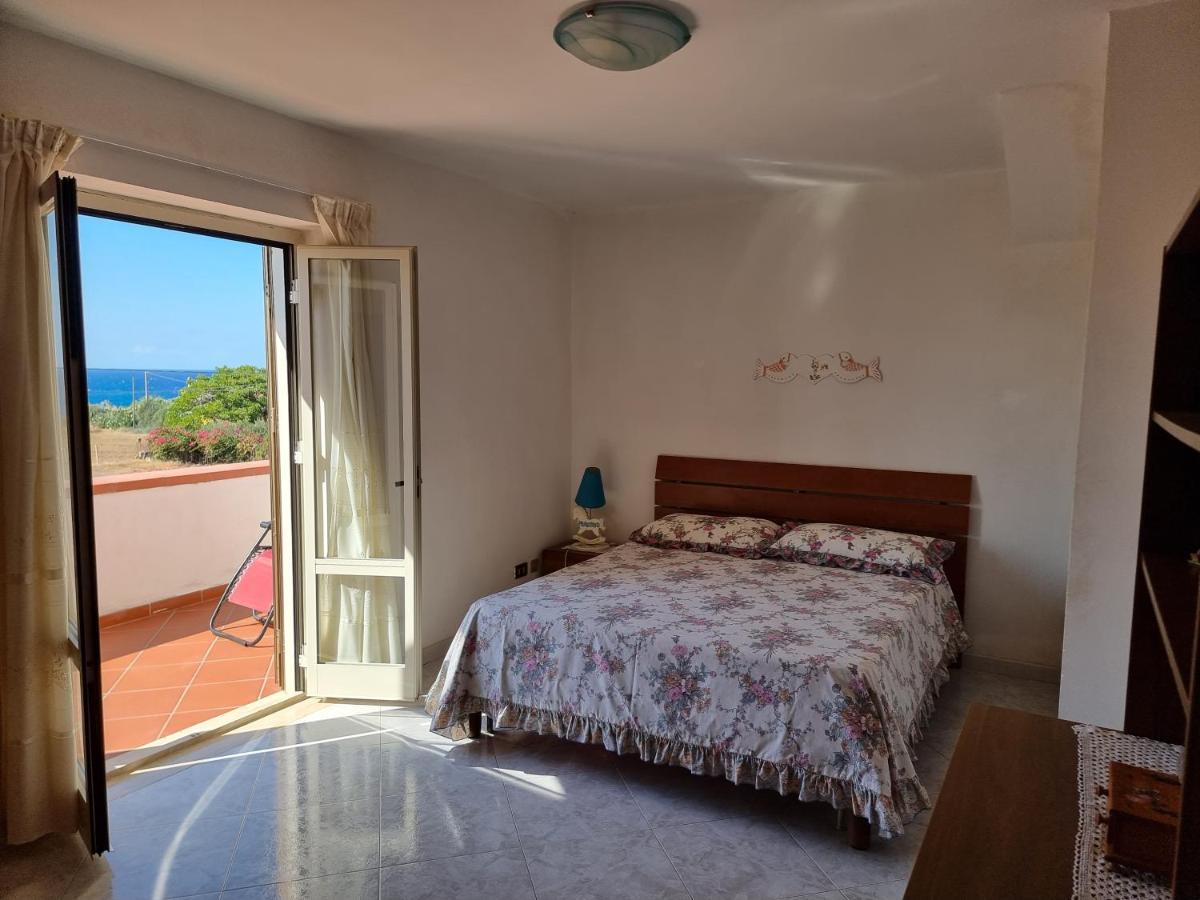 Villa Flora - With Sea View, 2 Minutes Walk To Beach Trappeto  Exterior foto